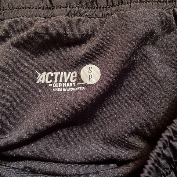 Old navy small runners shorts black/grey w/ white piping - Picture 2 of 4